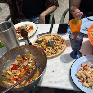 Cena romana a casa Pierre